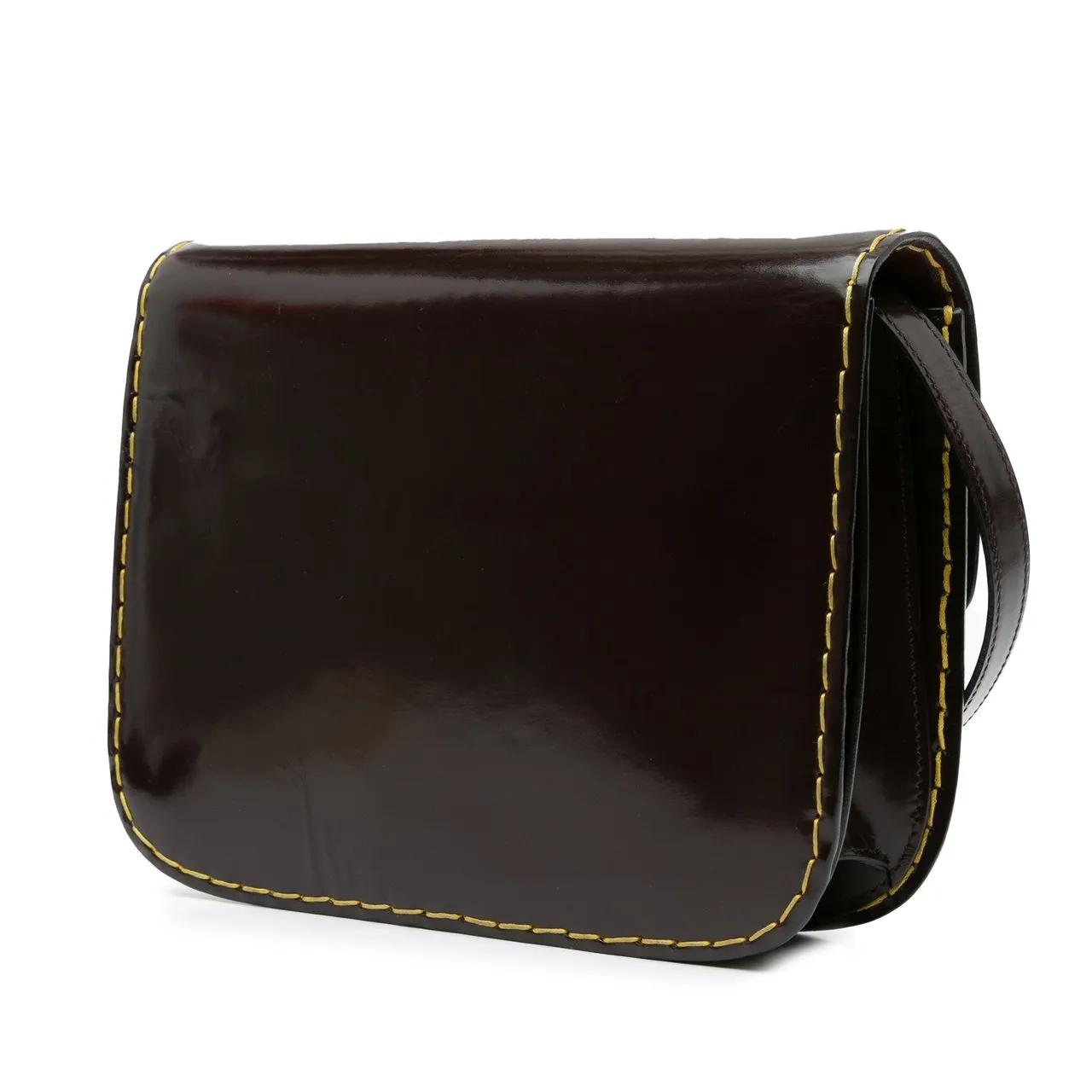 Celine Shoppers Medium Patent Classic Box in rood