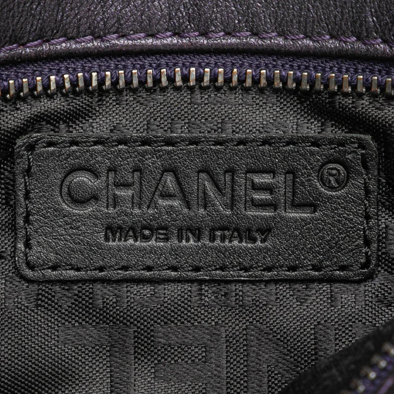 Thumbnail - Chanel Crossbody Bags - Embossed Lambskin Camellia Chain Pochette - Gr. unisize - in Orange - für Damen