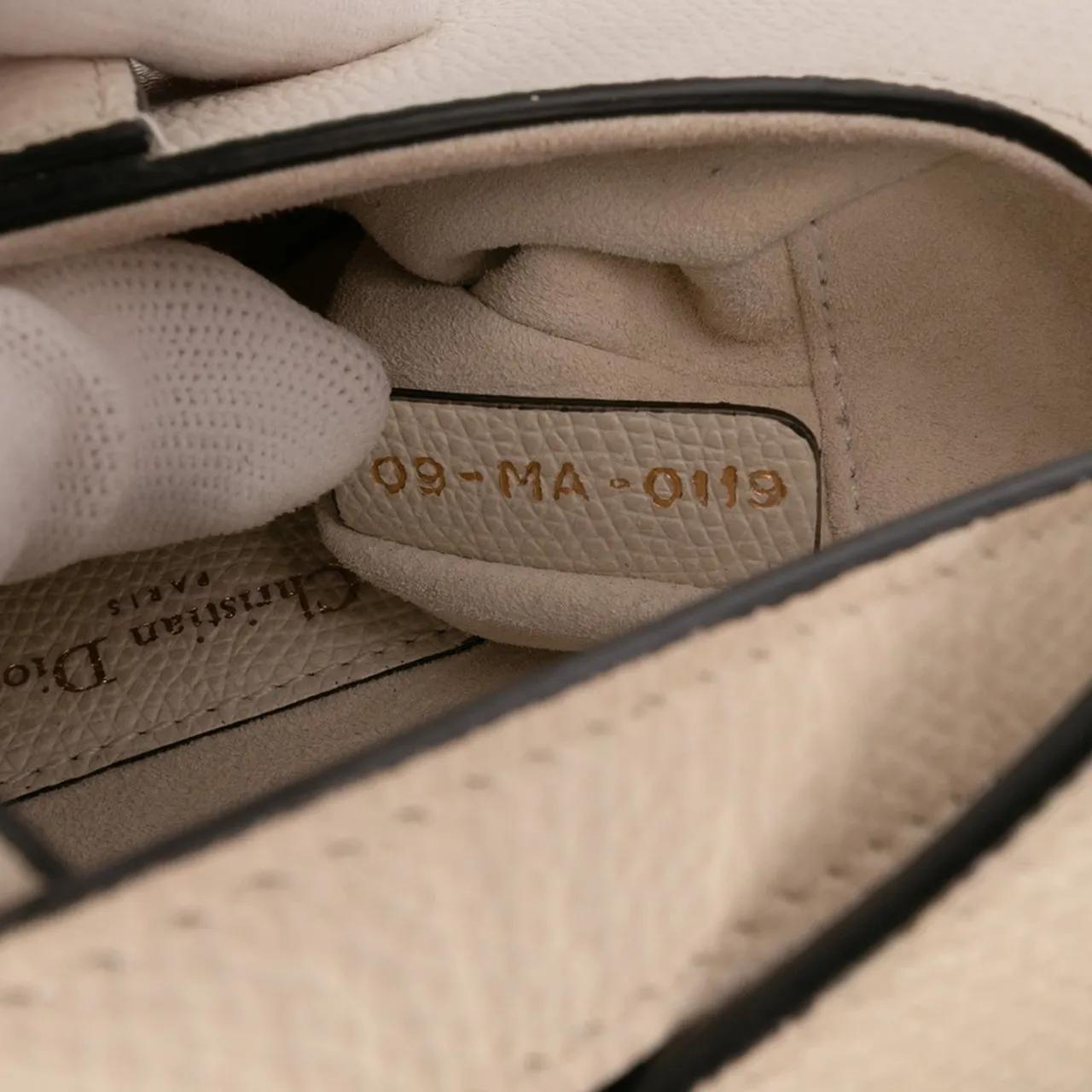 Thumbnail - Christian Dior Hobo Bags - Mini Grained Calfskin Saddle Bag - Gr. unisize - in Weiß - für Damen