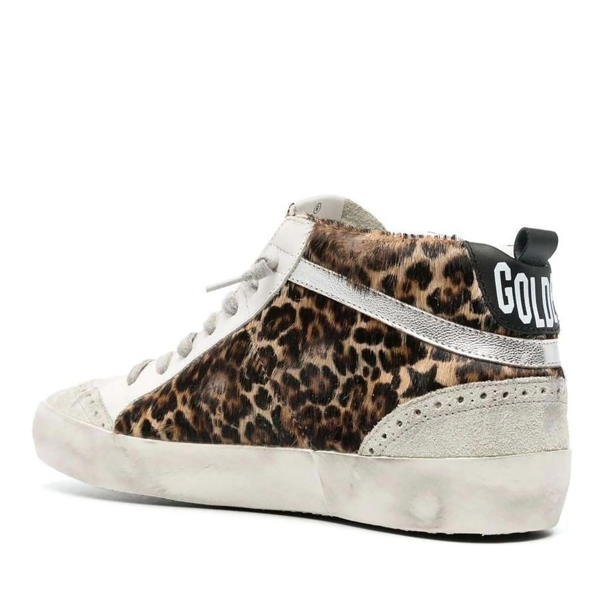 Golden Goose Low-Top Sneakers Beige in beige