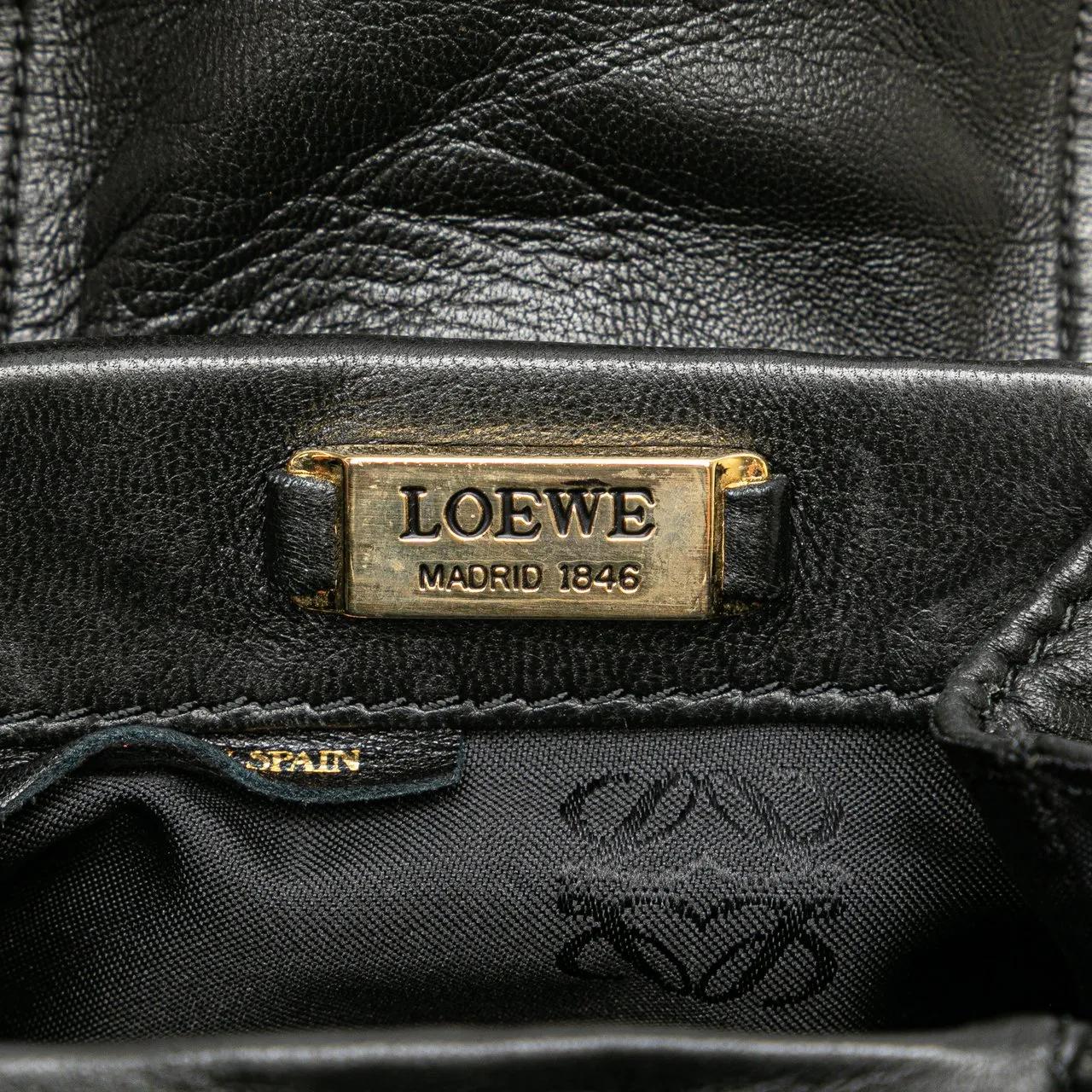 Thumbnail - Loewe Hobo Bags - Nappa Leather Tassel Crossbody - Gr. unisize - in Schwarz - für Damen