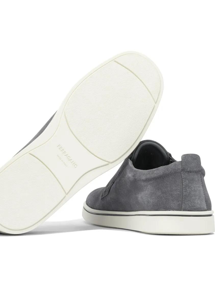 Thumbnail - Salvatore Ferragamo Loafer - Suede Slip-On Loafers With Rubber Sole - Gr. 6 - in Grau - für Damen