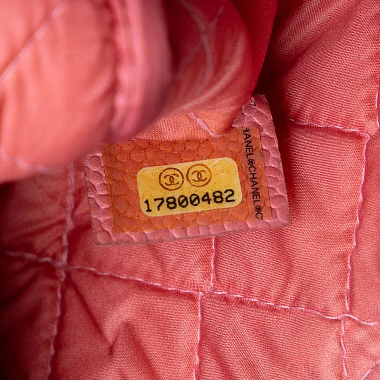 Thumbnail - Chanel Clutches - Small Quilted Caviar O Case Clutch - Gr. unisize - in Gold - für Damen