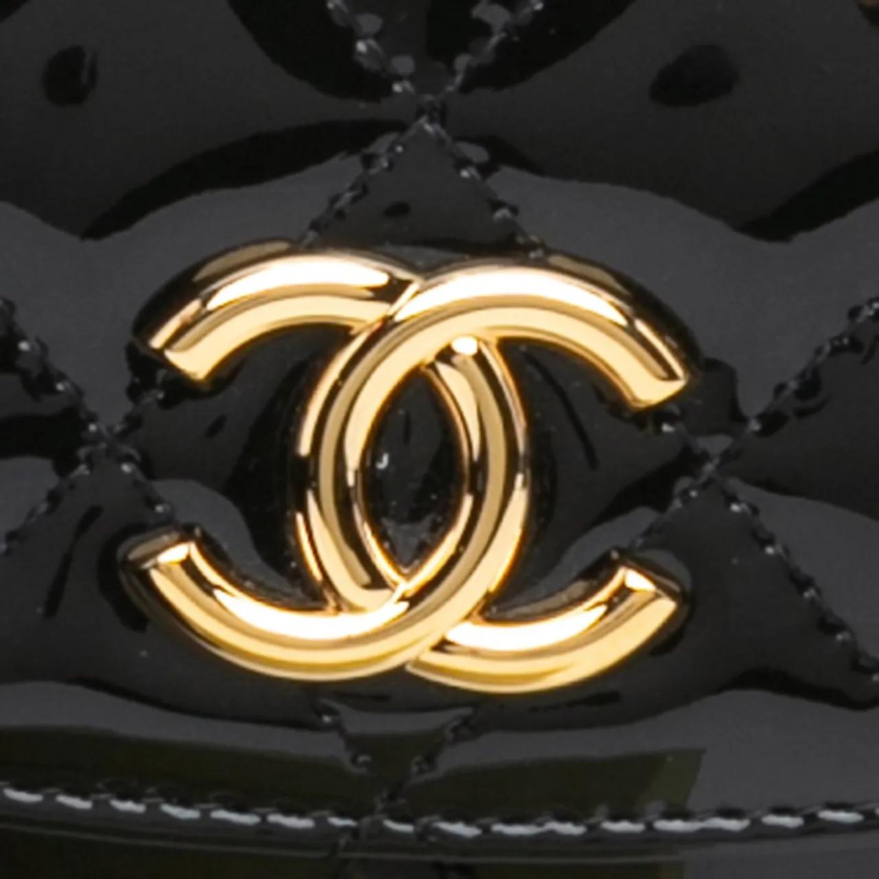 Chanel Hobo bags 2021-2024 Mini CC Quilted Patent Leather Top Handl in zwart