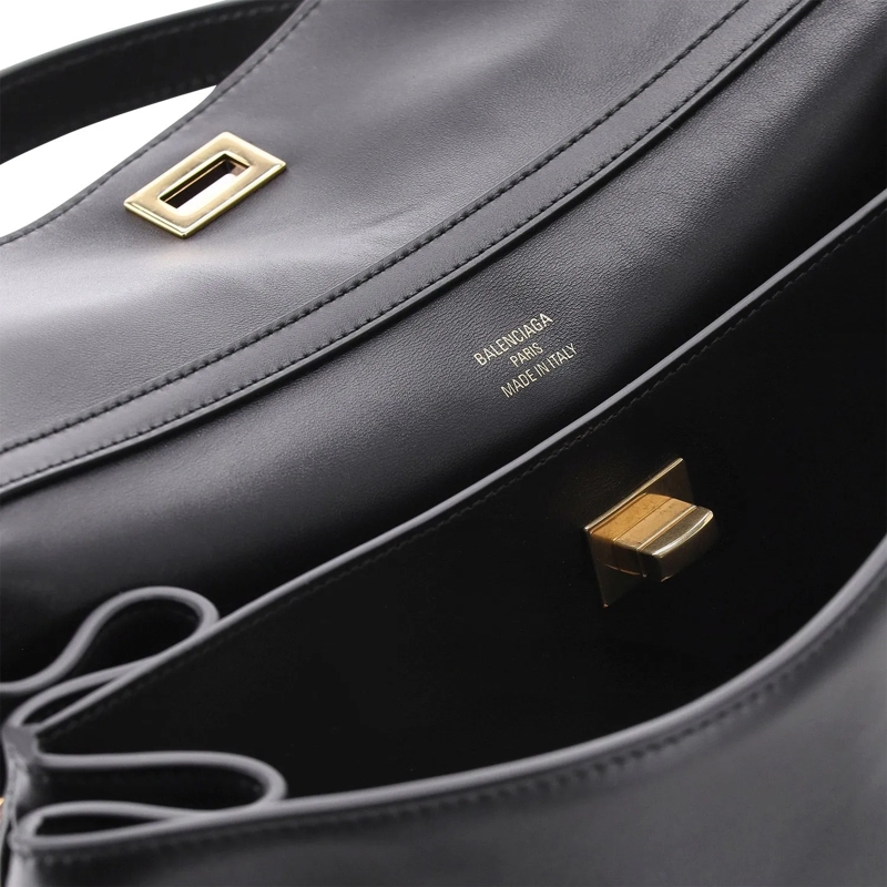 Balenciaga Crossbody Bag Handtasche aus Leder braun(Image 13)