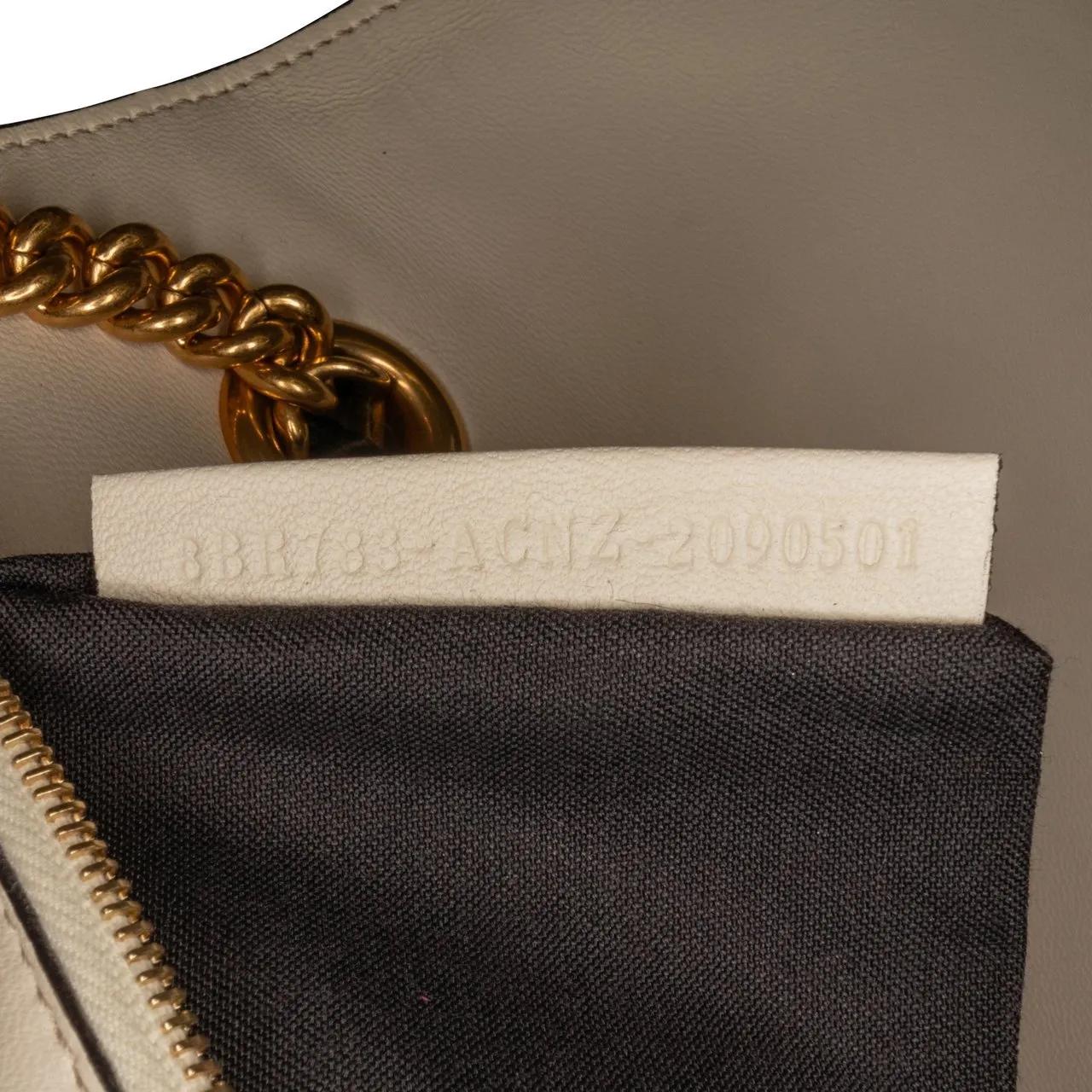 Fendi Hobo bags 2010-2023 Bicolor Leather Chain Midi Baguette in wit