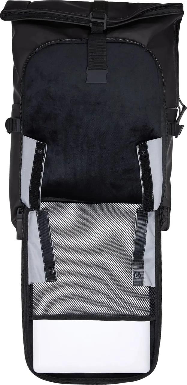 Rains Rugzakken Bags Black in zwart