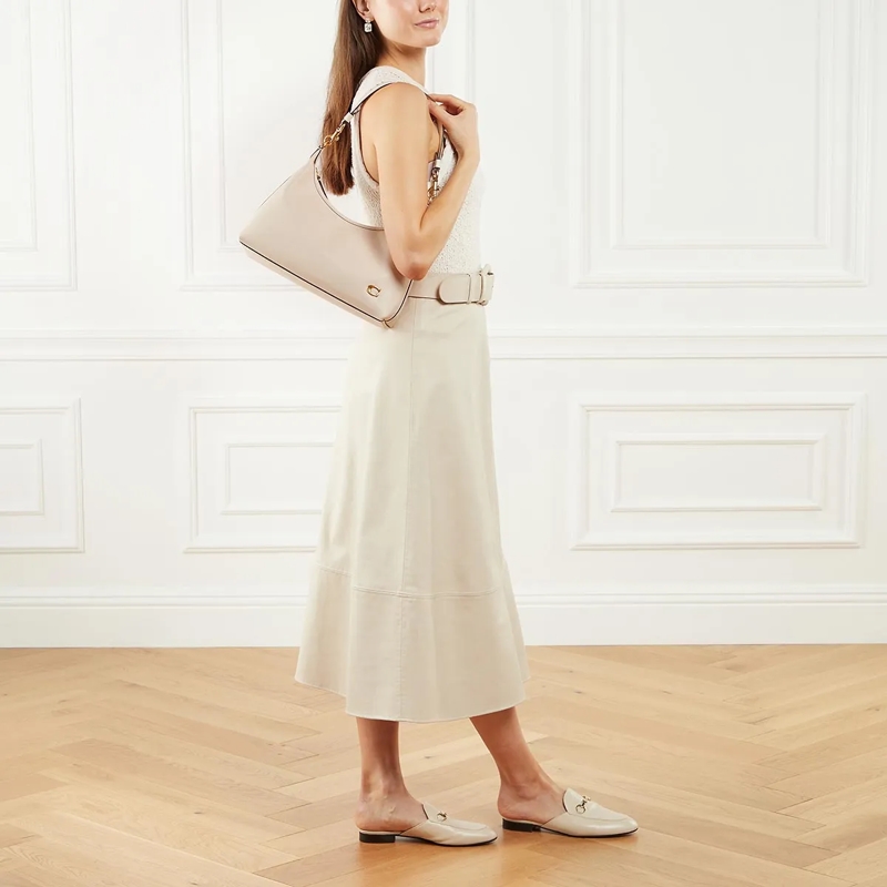 Coach Schultertasche Glovetanned Leather Juliet Shoulder Bag Chalk(Image 5)