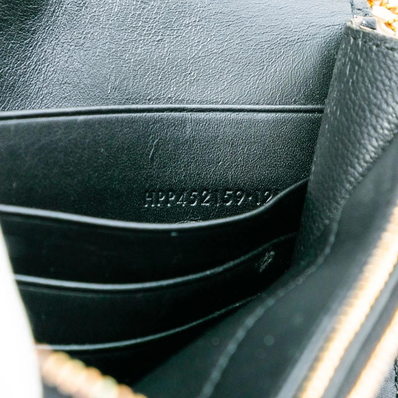 Thumbnail - Saint Laurent Hobo Bags - Smooth Calfskin Monogram Kate Tassel Chain Wallet - Gr. unisize - in Schwarz - für Damen