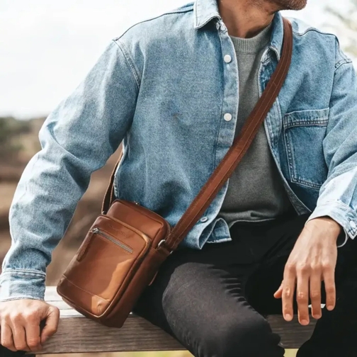 The Chesterfield Brand Crossbody Bag The Chesterfield Brand Birmingham Cognac Leder Umh Kognak (Image 2)