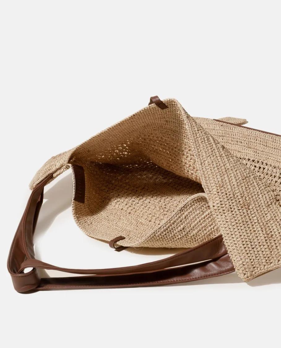 Hereu Shoppers & Totes Cador Shopping Bag in beige