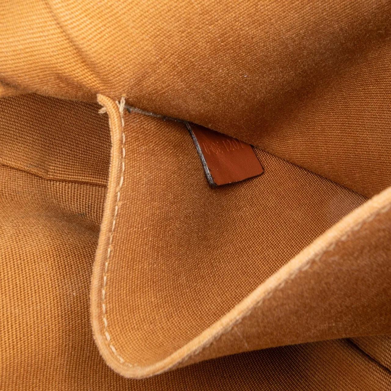 Thumbnail - Celine Hobo Bags - Medium Triomphe Coated Canvas Folco Crossbody - Gr. unisize - in Braun - für Damen