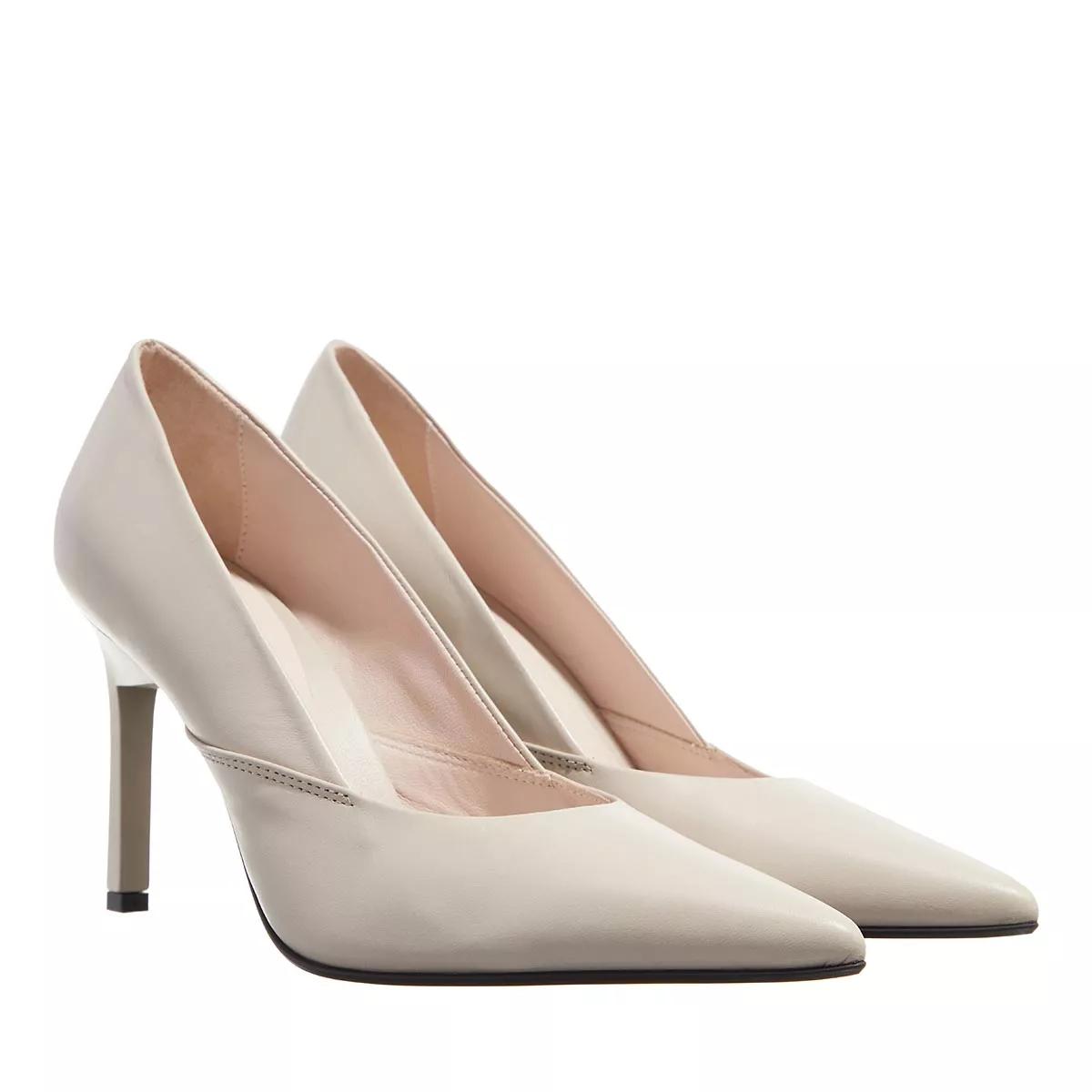 Calvin klein sale grey pumps