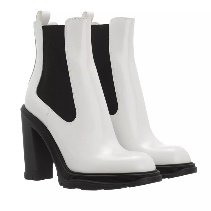 Alexander McQueen Tread Heeled Chelsea Boot New Ivory Black Stiefelette