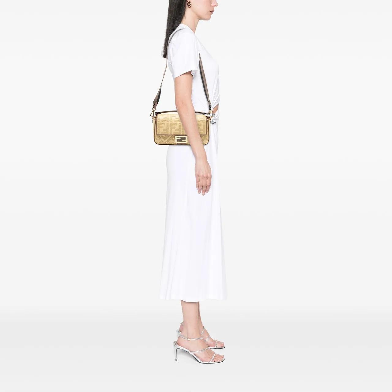 Thumbnail - Fendi Hobo Bags - Medium Embroidered Canvas Baguette Satchel - Gr. unisize - in Braun - für Damen