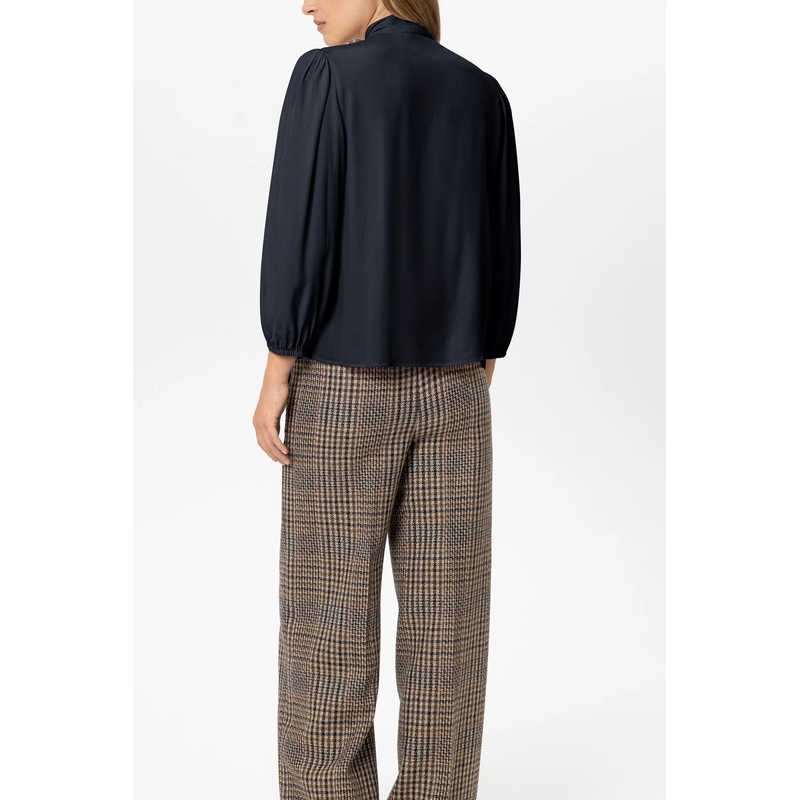 Luisa Cerano Top Schluppenbluse aus Seiden-Mix winter navy(Image 4)