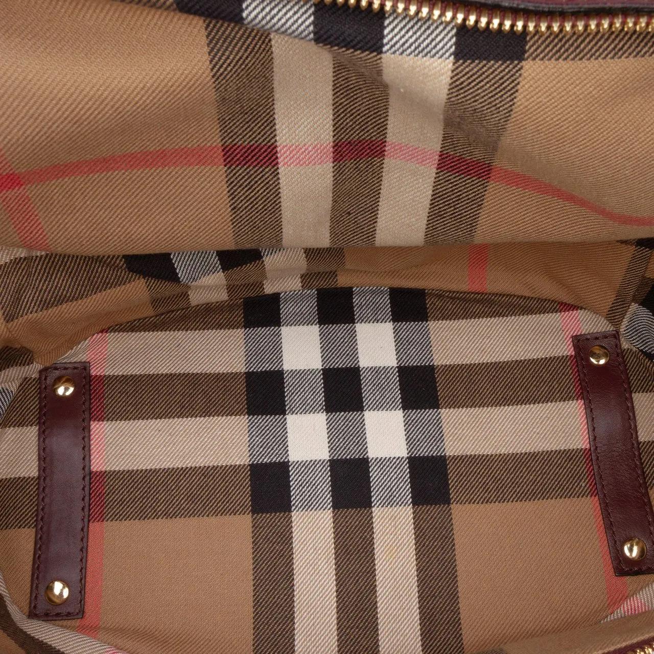 Thumbnail - Burberry Hobo Bags - Nubuck and House Check Canvas Beckett Bucket Bag - Gr. unisize - in Rot - für Damen