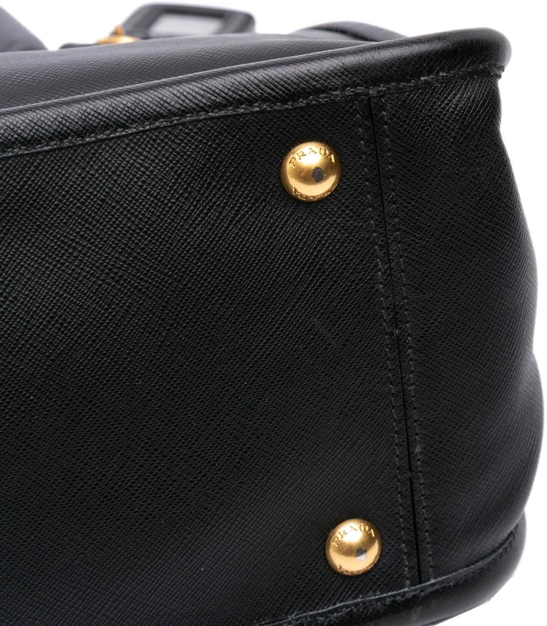 Thumbnail - Prada Shopper - Saffiano Lucido Top Handle Frame Tote - Gr. unisize - in Schwarz - für Damen