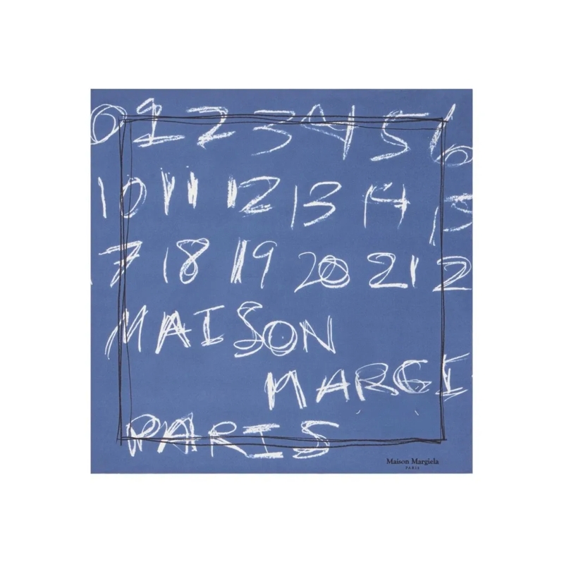 Maison Margiela Écharpe légère Silk Scarf With Handwritten-Style Detailing Blue