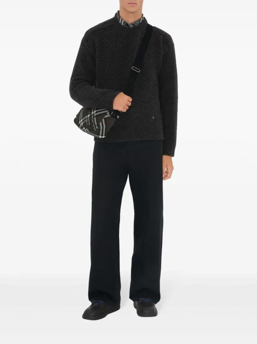 Thumbnail - Burberry Hobo Bags - Plaid Pattern Shoulder Bag With Adjustable Strap - Gr. unisize - in Schwarz - für Damen