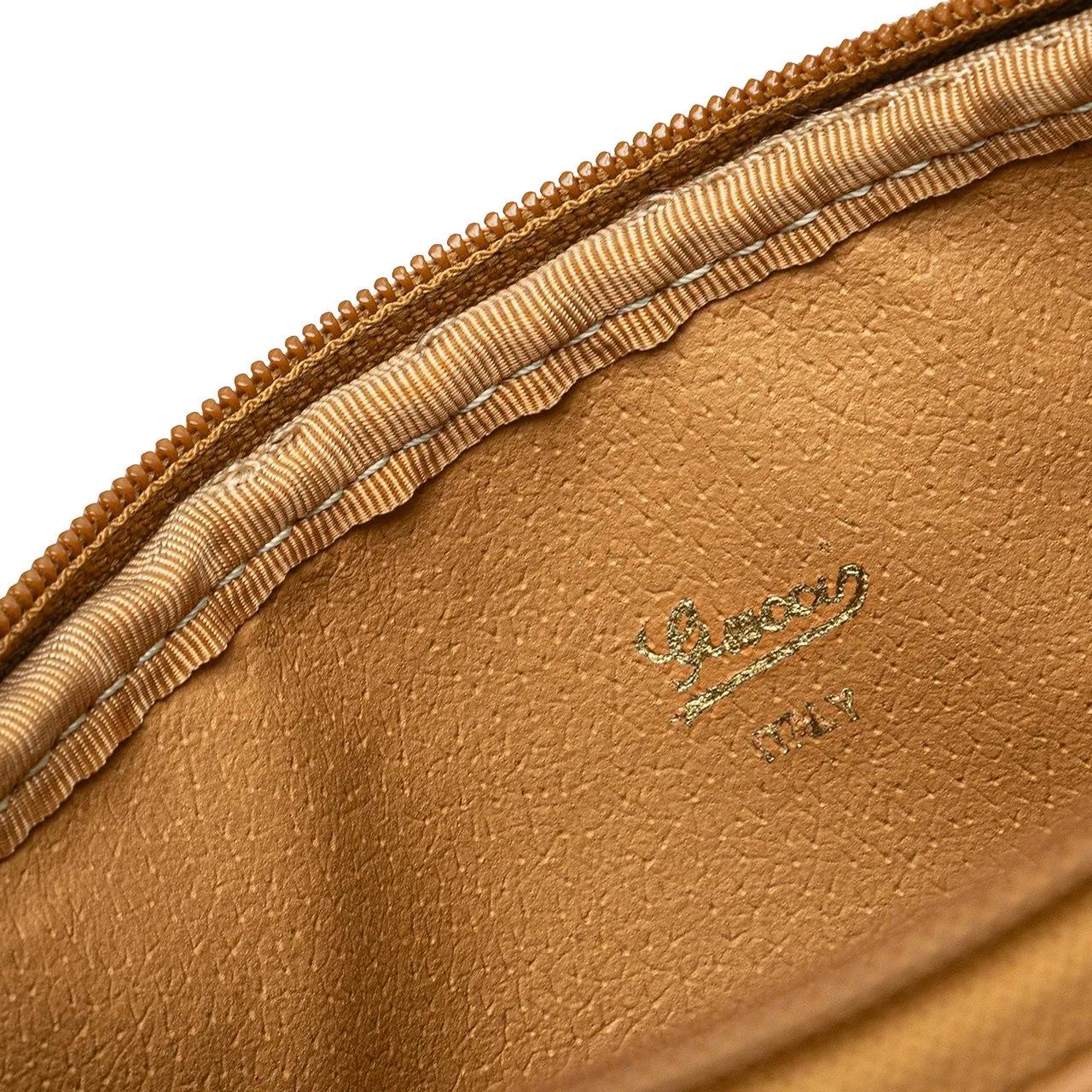Thumbnail - Gucci Clutches - Micro GG Coated Canvas Travel Toiletry Cosmetic Po - Gr. unisize - in Braun - für Damen
