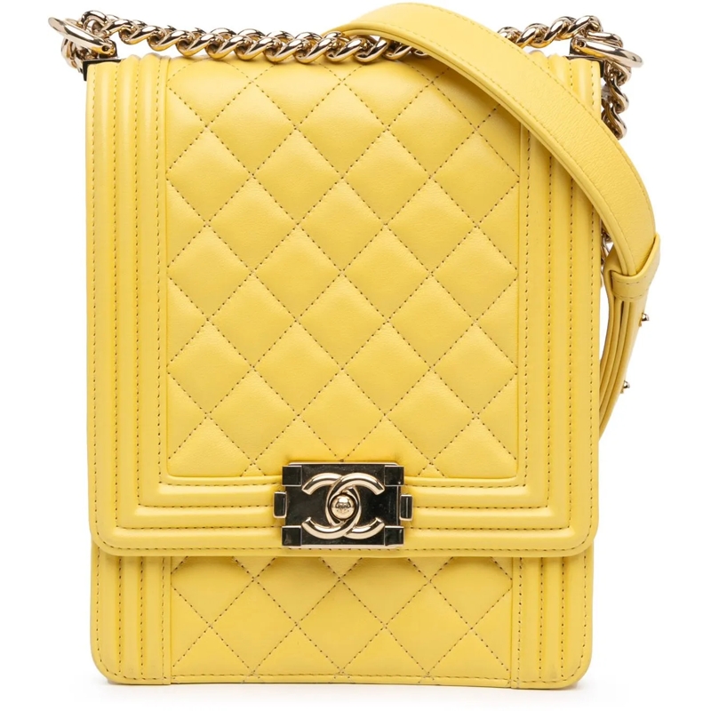 Chanel Schultertasche Quilted Lambskin North South Boy Flap gelb