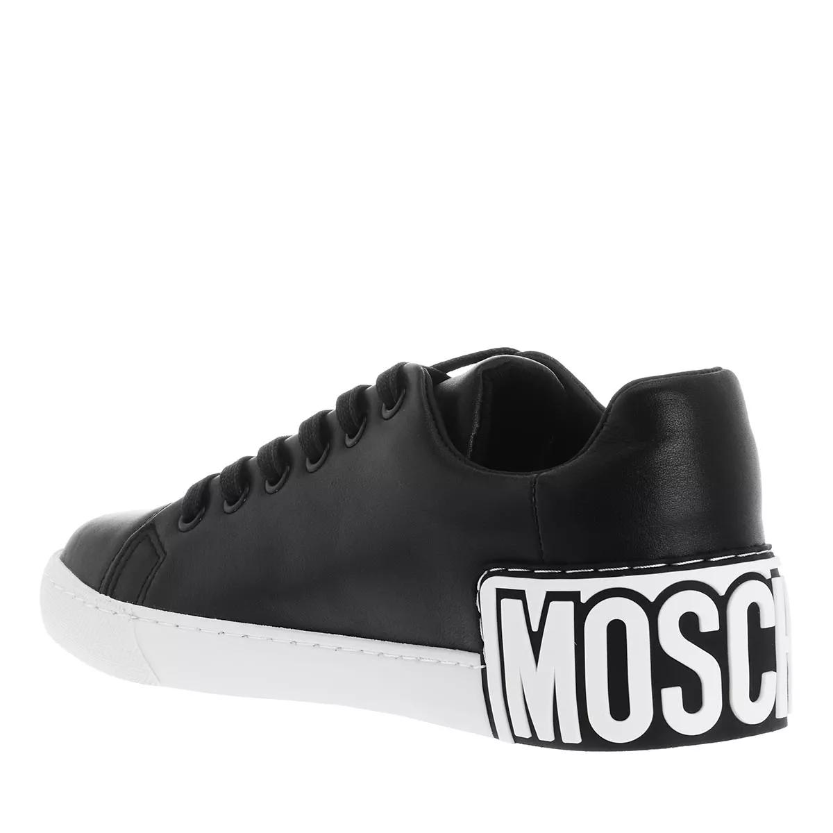 Moschino gym hot sale shoes