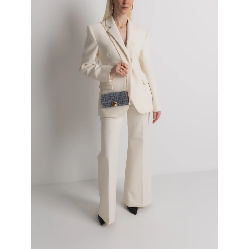 Fendi Overslagportemonnee Baguette Continental Wallet Blue