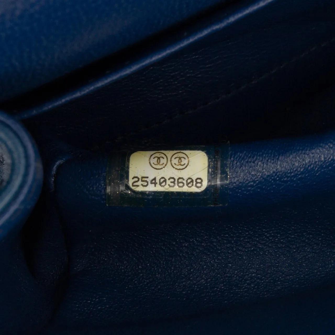 Thumbnail - Chanel Hobo Bags - Small Classic Lambskin Double Flap - Gr. unisize - in Blau - für Damen