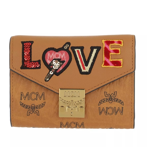 MCM Patricia Love Patch Flap Wallet Cognac Tri-Fold Portemonnaie