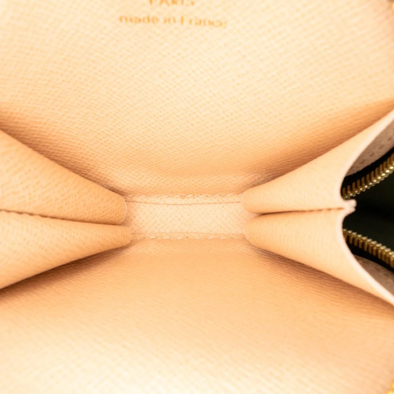 Thumbnail - Louis Vuitton Hobo Bags - Monogram Pillow Econyl Multi Pochette Accessoires - Gr. unisize - in Braun - für Damen