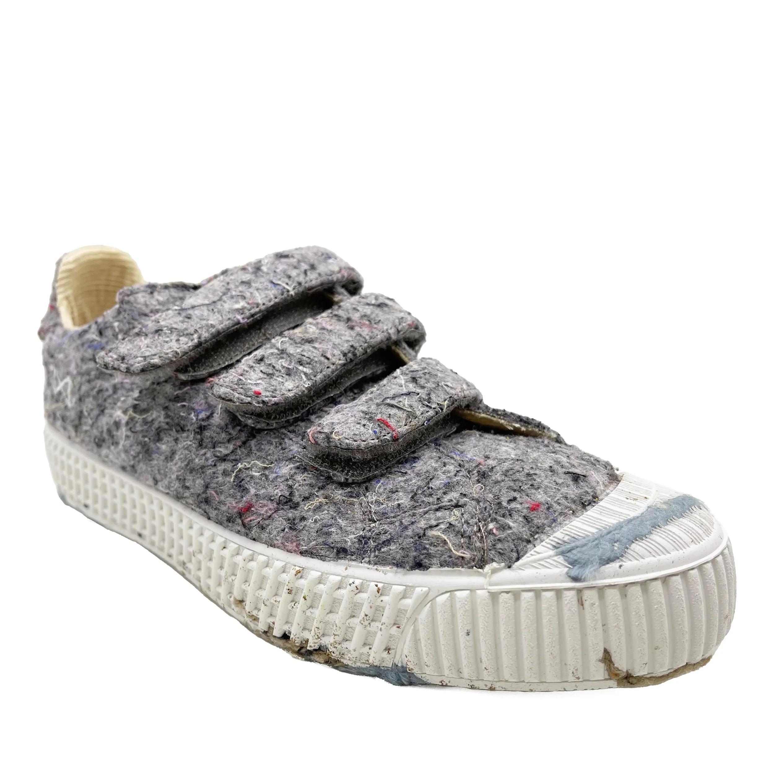 nat-2 Sneakers - nat-2™ Mover Low Velcro grey (W/M/X) vegan, aus re - Gr. 36 (EU) - in Grau - für Damen