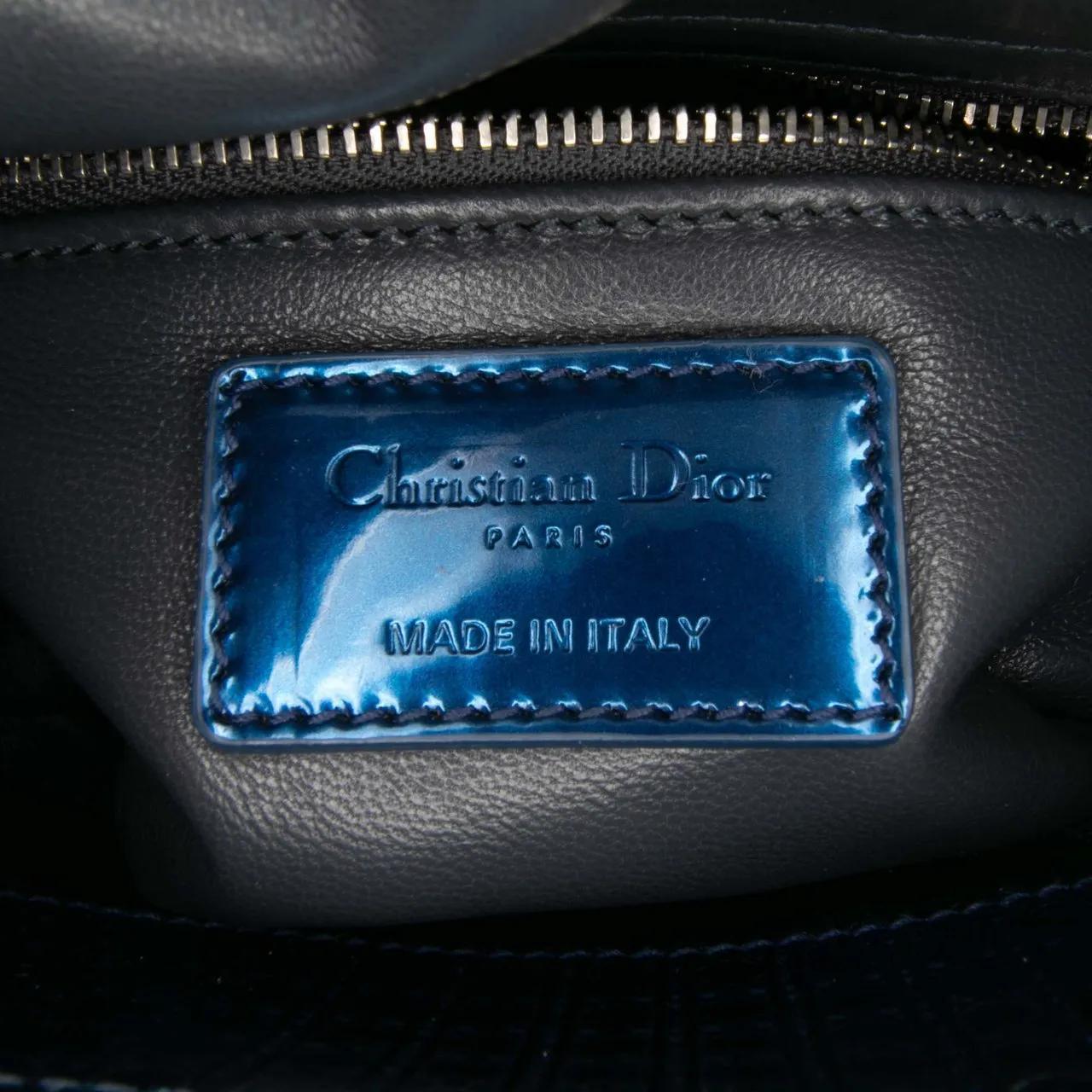 Thumbnail - Christian Dior Hobo Bags - Mini Metallic Patent Microcannage Lady Dior - Gr. unisize - in Blau - für Damen