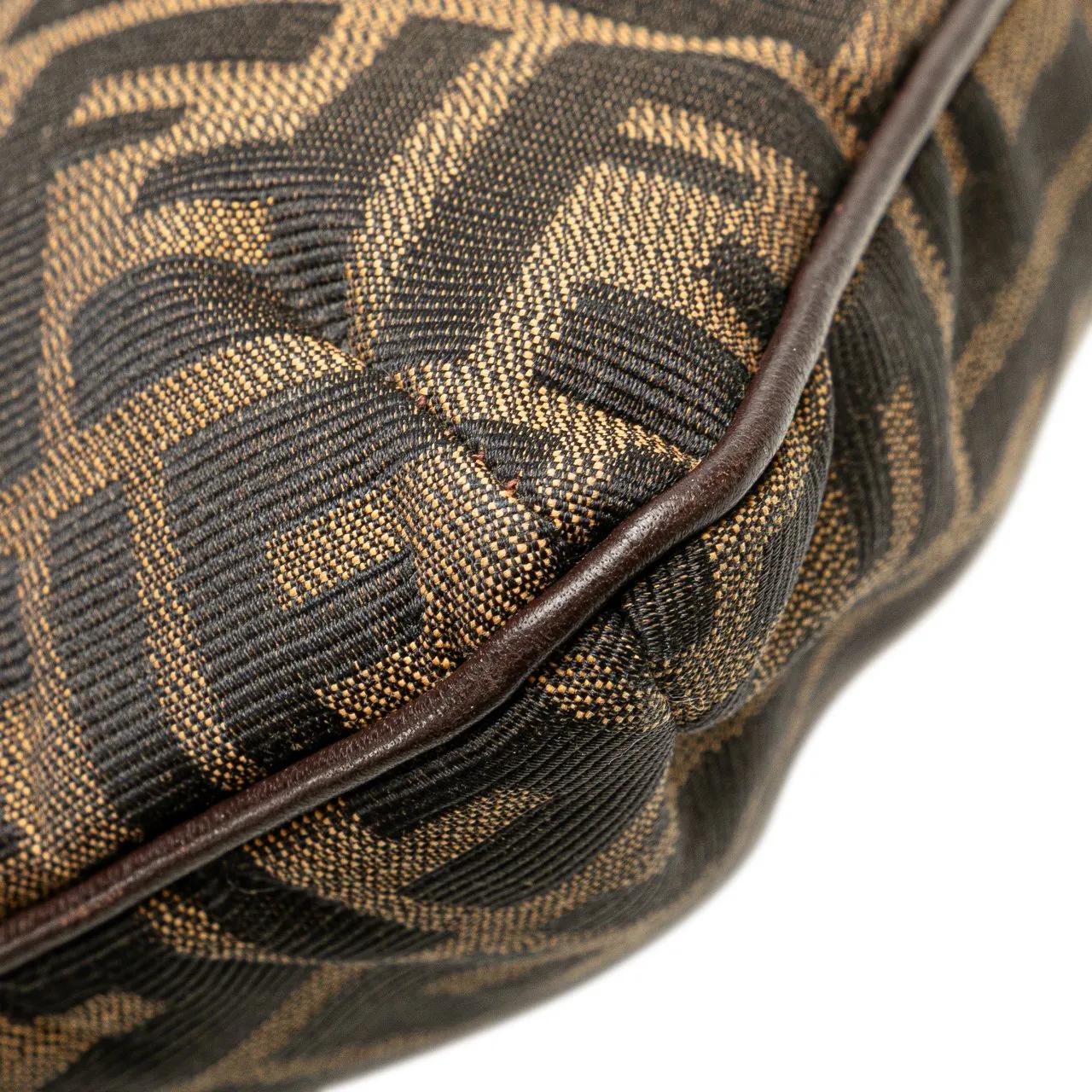 Thumbnail - Fendi Hobo Bags - Zucca Canvas Shoulder Bag - Gr. unisize - in Braun - für Damen