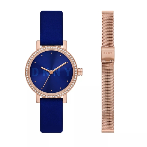 DKNY Women's Soho Three-Hand Stainless Steel Watch and  Rose Gold Montre habillée