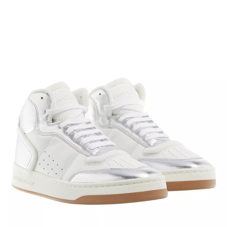 High top store silver sneakers