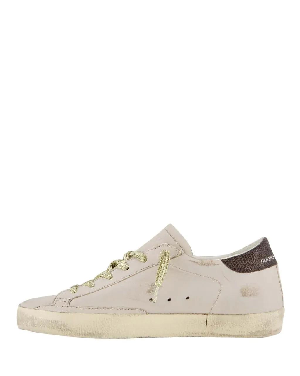 Thumbnail - Golden Goose Low-Top Sneaker - Star-Embellished Grey Leather Sneakers - Gr. 39 (EU) - in Weiß - für Damen