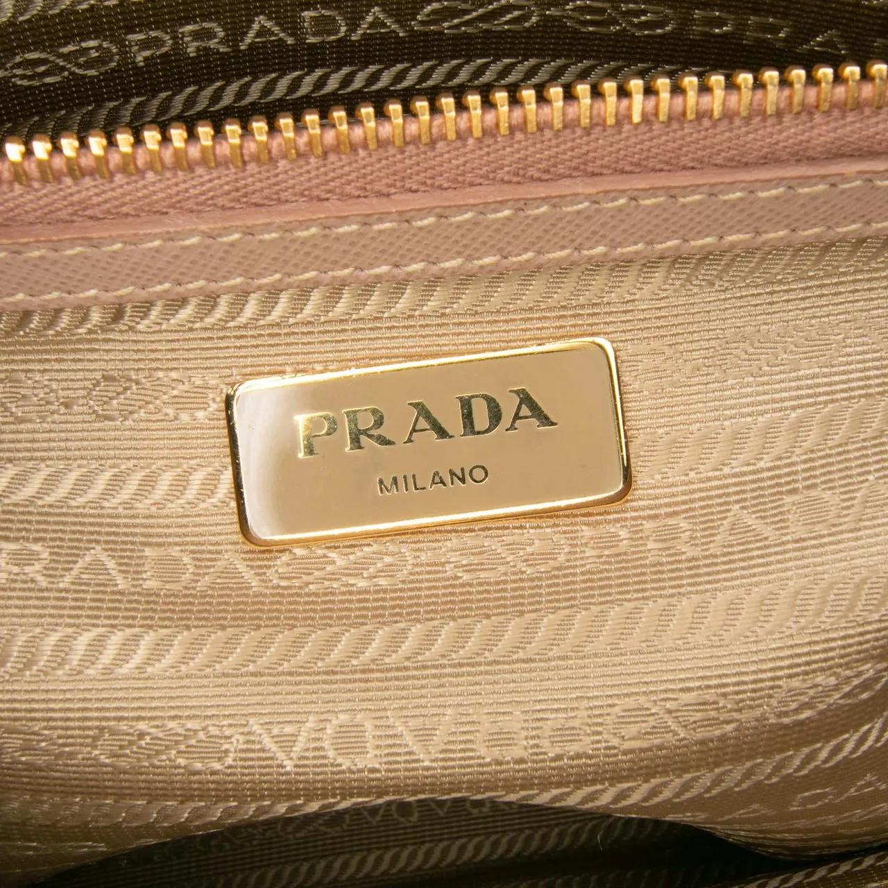 Thumbnail - Prada Hobo Bags - Small Saffiano Lux Galleria Satchel - Gr. unisize - in Gold - für Damen
