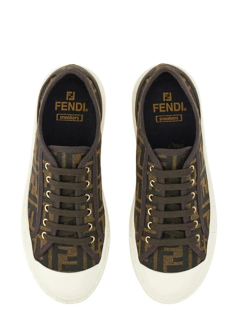 Thumbnail - Fendi Low-Top Sneaker - Low-Top Sneakers With Monogram Pattern And Gold-To - Gr. 40 (EU) - in Braun - für Damen