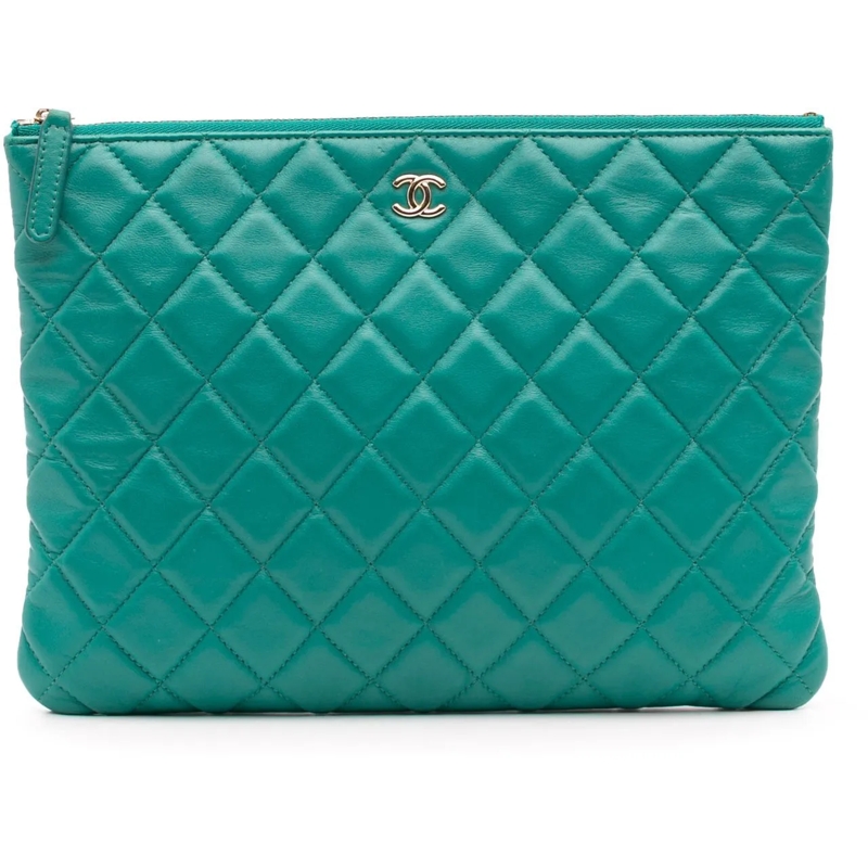 Chanel Pochette Medium Quilted Lambskin O Case Clutch grün