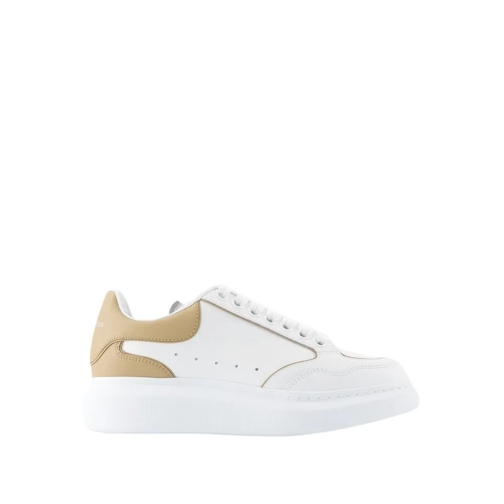 Alexander McQueen Oversized Sneakers - Leather - White/Camel White scarpa da ginnastica bassa