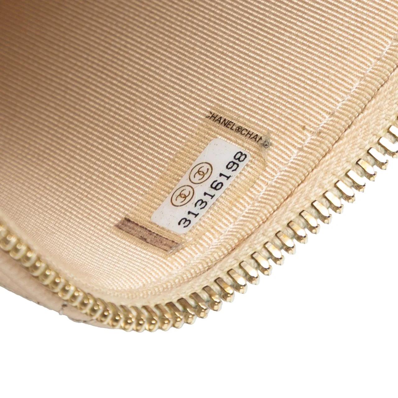 Thumbnail - Chanel Clutches - Mini Quilted Iridescent Caviar Pearl On Top Vanity - Gr. unisize - in Braun - für Damen