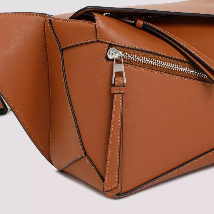 Loewe Hobo bags Puzzle Edge Small Bumbag in bruin