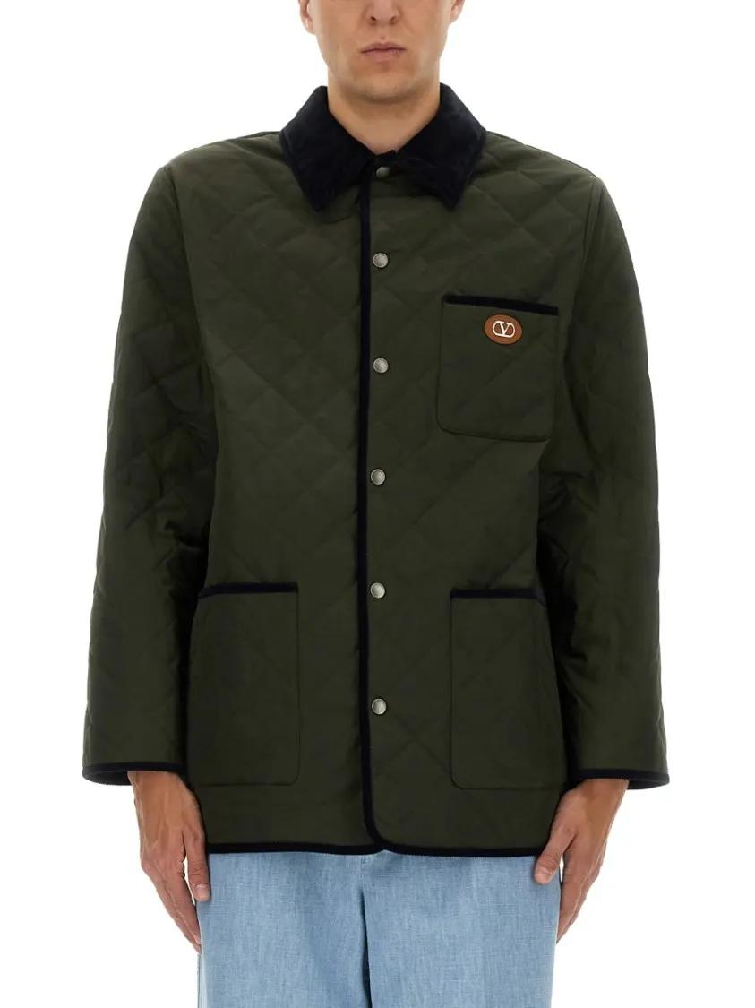 Thumbnail - Valentino Garavani - Quilted Shirt Jacket With "Vlogo" Patch - Größe 50 - green