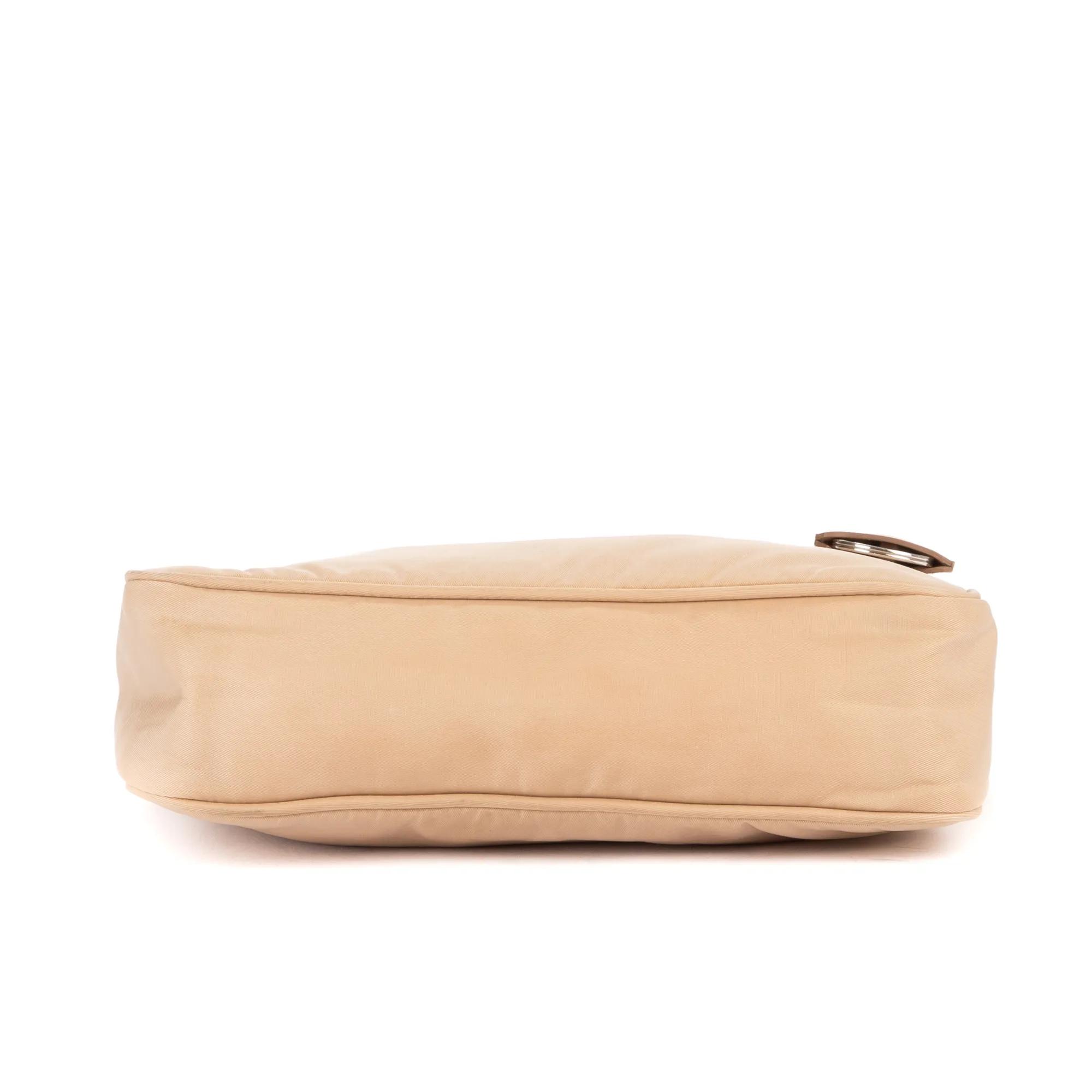 Thumbnail - Prada Crossbody Bags - Re-Edition Nylon - Gr. unisize - in Beige - für Damen