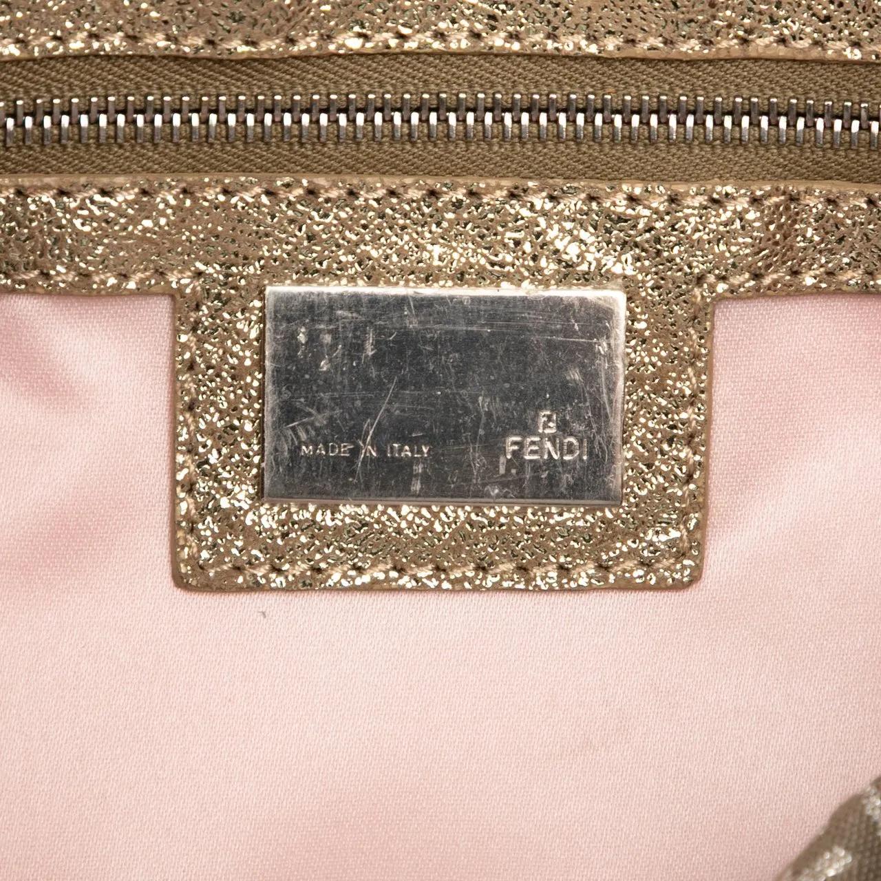 Thumbnail - Fendi Hobo Bags - Zucchino Metallic Canvas Double Flap Shoulder Bag - Gr. unisize - in Silber - für Damen