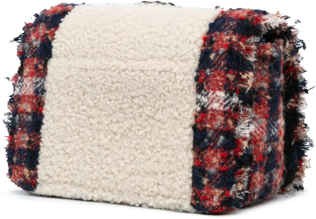 Chanel Hobo bags 2017-2018 CC Tweed and Shearling Single Flap in meerkleurig