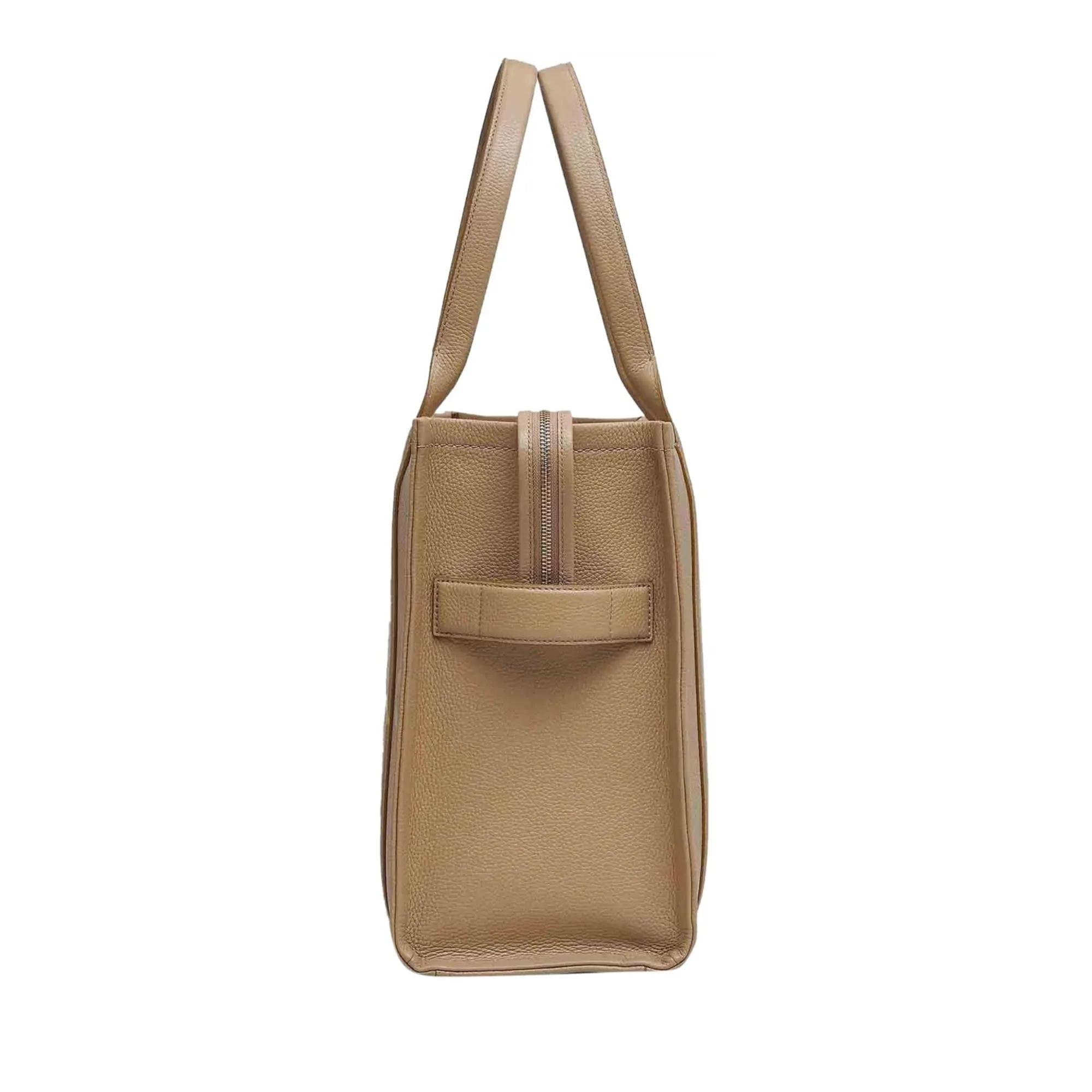 Marc Jacobs Hobo bags Large Tote Bag in meerkleurig