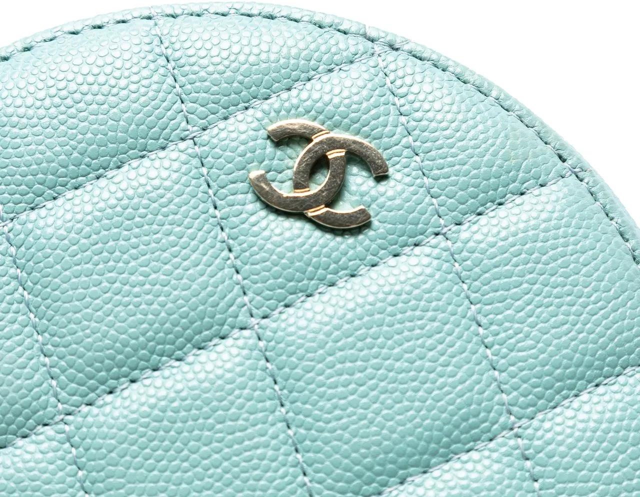 Thumbnail - Chanel Hobo Bags - CC Quilted Caviar Round Clutch With Chain - Gr. unisize - in Blau - für Damen