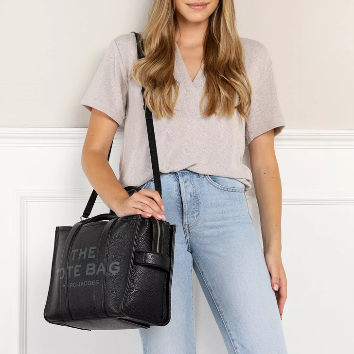 Marc jacobs black online tote leather